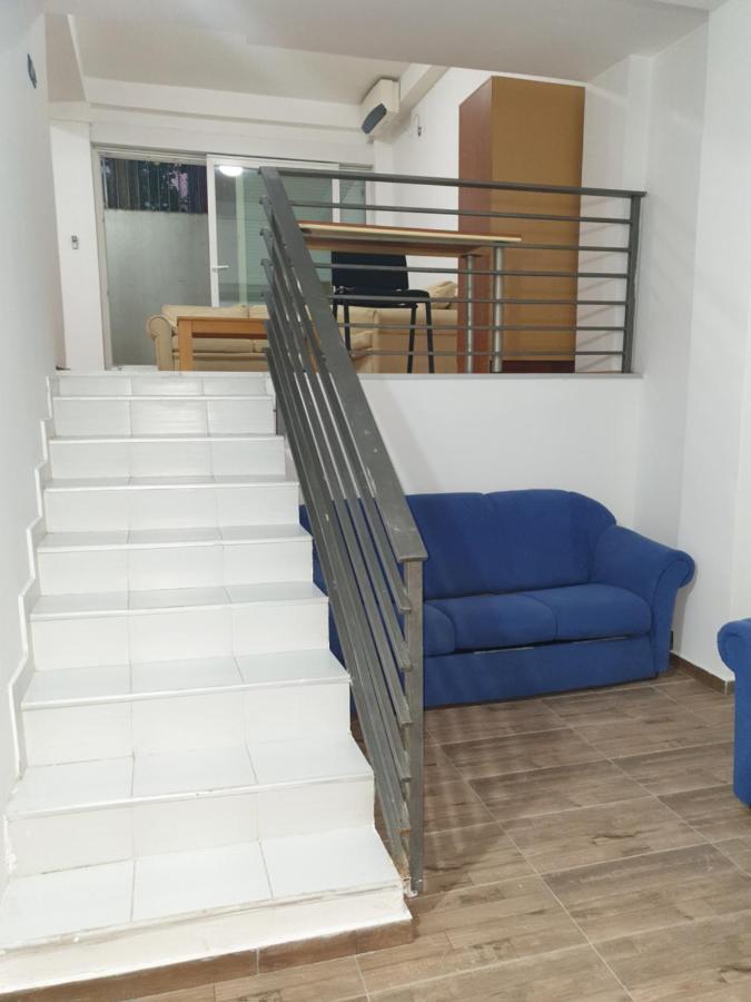 Sweet Basement Suteren Apartments Parking 5 Euro Skopje Luaran gambar