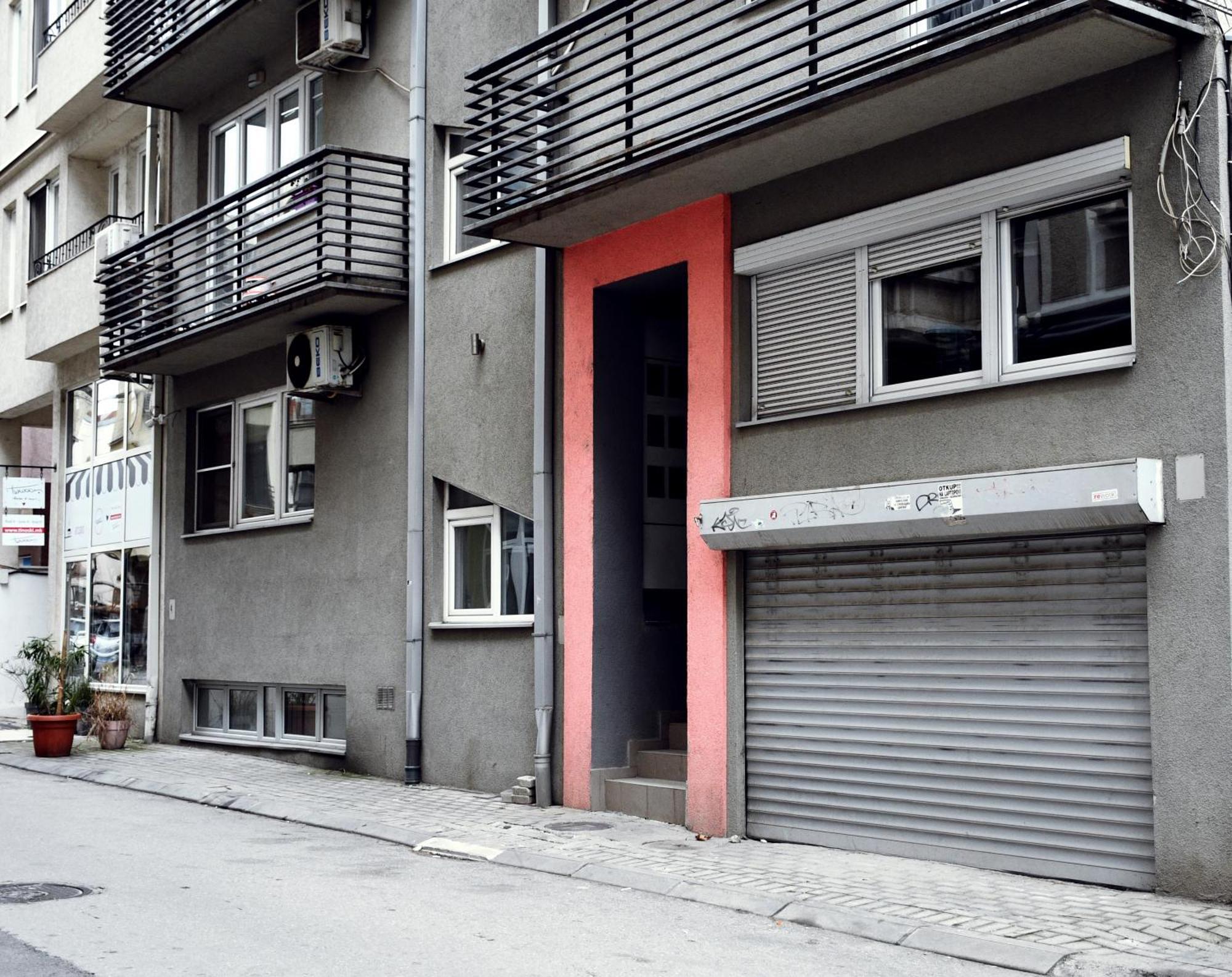 Sweet Basement Suteren Apartments Parking 5 Euro Skopje Luaran gambar