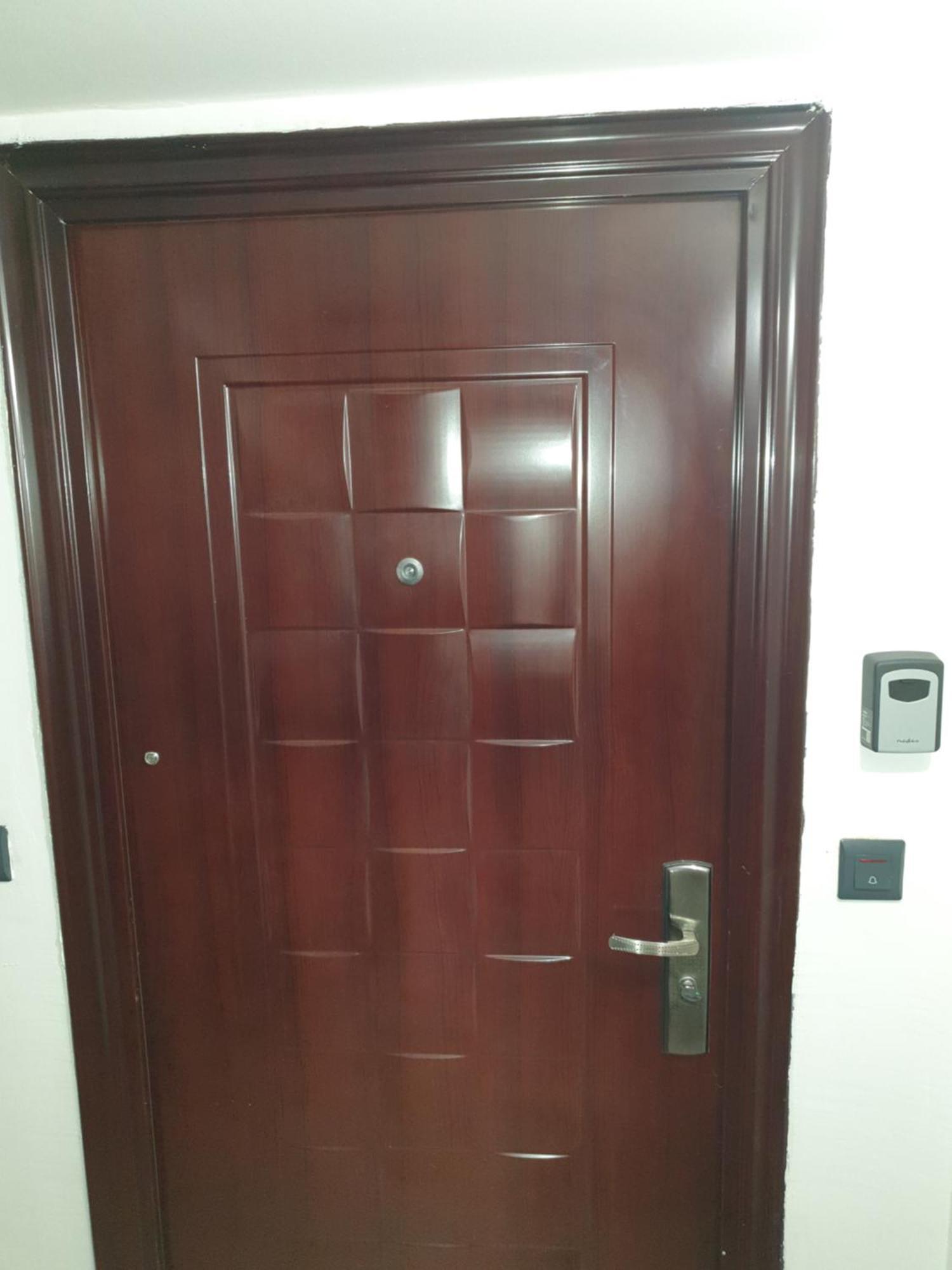 Sweet Basement Suteren Apartments Parking 5 Euro Skopje Luaran gambar